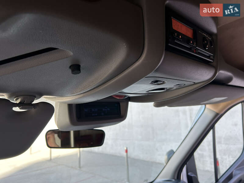 Туристический / Междугородний автобус Nissan NV400 2013 в Киеве