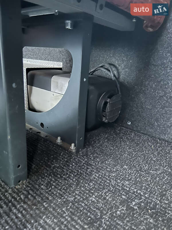 Туристический / Междугородний автобус Nissan NV400 2013 в Киеве