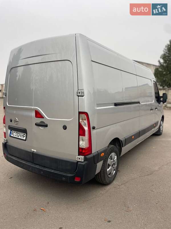 Грузовой фургон Nissan NV400 2017 в Луцке