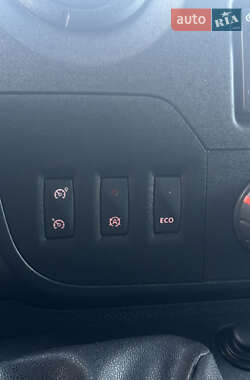 Грузопассажирский фургон Nissan NV400 2016 в 