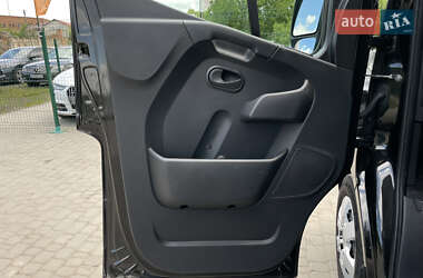 Вантажний фургон Nissan NV400 2021 в 