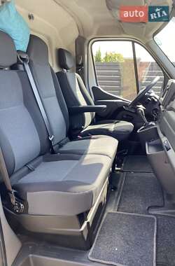 Вантажний фургон Nissan NV400 2020 в 