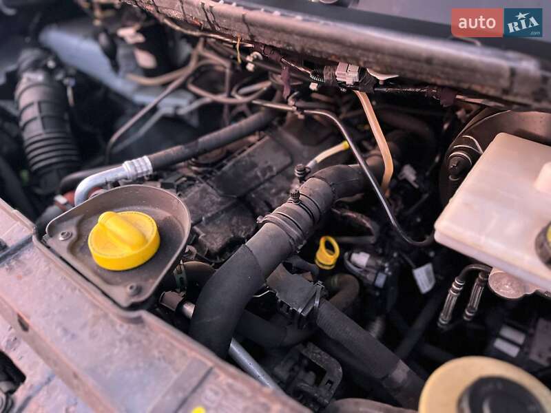 Тентований Nissan NV400 2013 в Ковелі