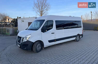 Мікроавтобус Nissan NV400 2015 в Виноградові