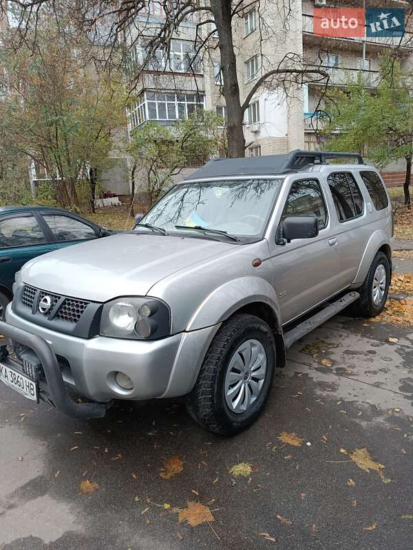 Позашляховик / Кросовер Nissan Paladin 2005 в Сумах