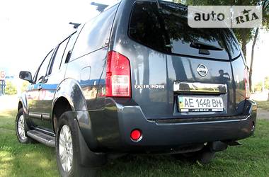 Внедорожник / Кроссовер Nissan Pathfinder 2006 в Днепре