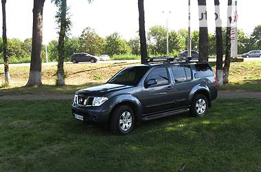 Внедорожник / Кроссовер Nissan Pathfinder 2006 в Днепре