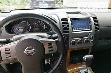 Позашляховик / Кросовер Nissan Pathfinder 2005 в Чернівцях