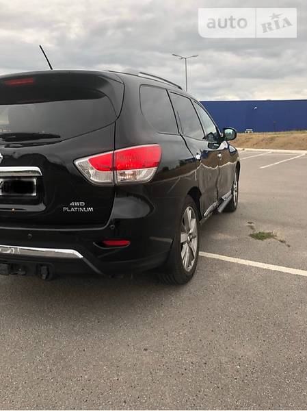 Внедорожник / Кроссовер Nissan Pathfinder 2013 в Полтаве фото 10 Внедорожник / Кроссовер Nissan Pathfinder 2013 в Полтаве