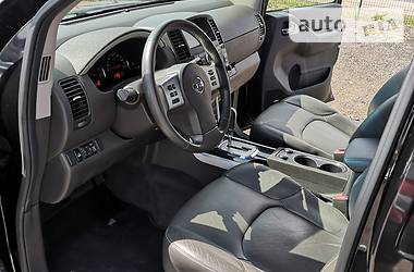 Позашляховик / Кросовер Nissan Pathfinder 2012 в 