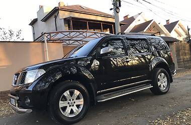 Внедорожник / Кроссовер Nissan Pathfinder 2006 в Одессе