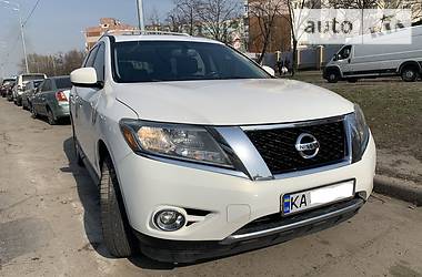Позашляховик / Кросовер Nissan Pathfinder 2013 в 