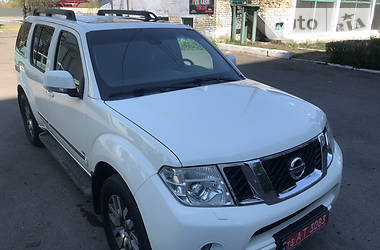 Внедорожник / Кроссовер Nissan Pathfinder 2010 в Радивилове