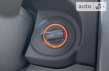 Позашляховик / Кросовер Nissan Pathfinder 2013 в 