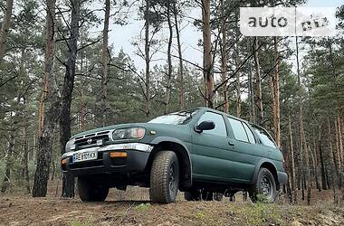 Внедорожник / Кроссовер Nissan Pathfinder 1997 в Днепре