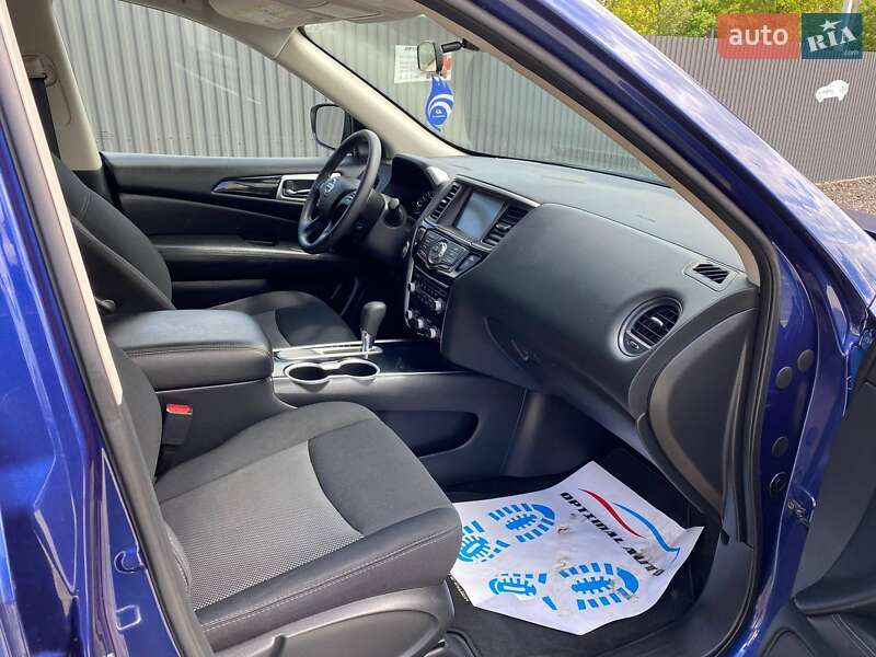 Внедорожник / Кроссовер Nissan Pathfinder 2019 в Львове