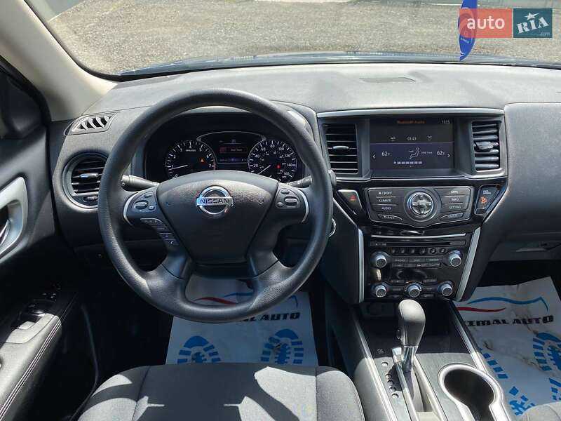 Внедорожник / Кроссовер Nissan Pathfinder 2019 в Львове