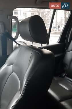 Внедорожник / Кроссовер Nissan Pathfinder 2010 в 