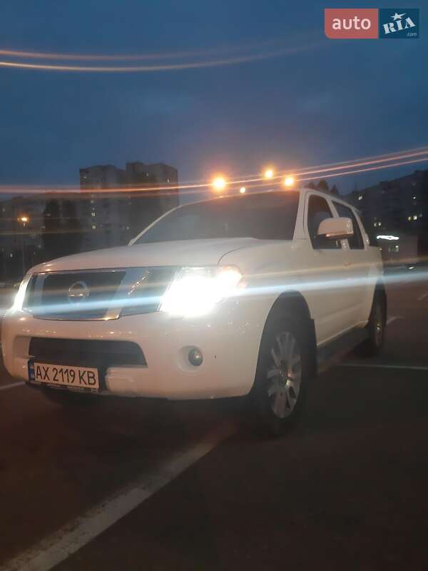 Nissan Pathfinder 2010