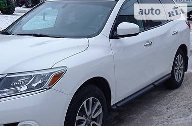 Позашляховик / Кросовер Nissan Pathfinder 2015 в Житомирі
