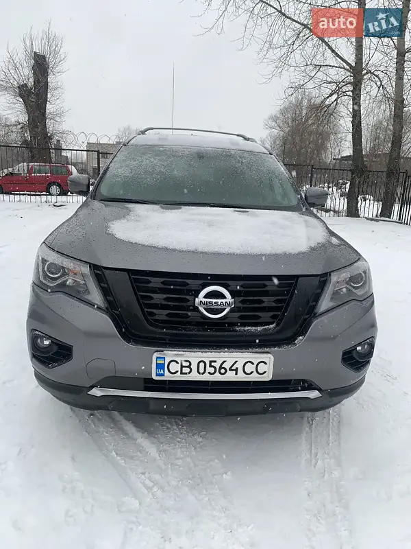 Nissan Pathfinder 2018