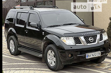 Внедорожник / Кроссовер Nissan Pathfinder 2005 в Одессе