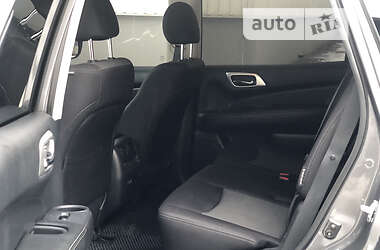 Позашляховик / Кросовер Nissan Pathfinder 2019 в 