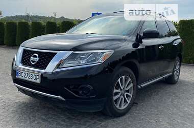 Позашляховик / Кросовер Nissan Pathfinder 2014 в Львові