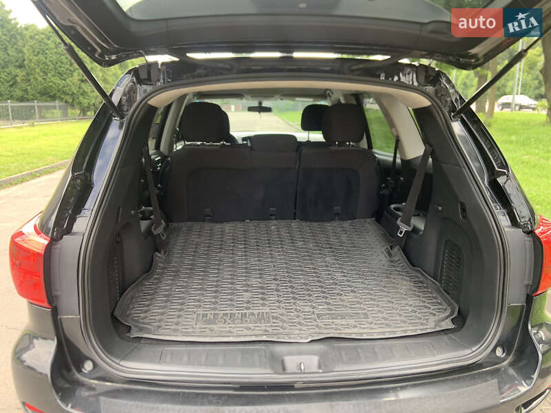 Позашляховик / Кросовер Nissan Pathfinder 2017 в Львові