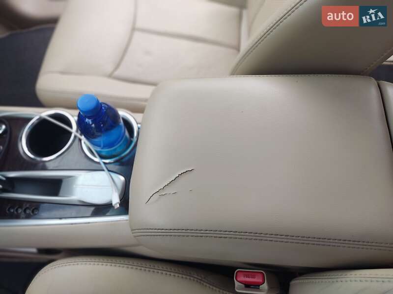 Позашляховик / Кросовер Nissan Pathfinder 2014 в Києві