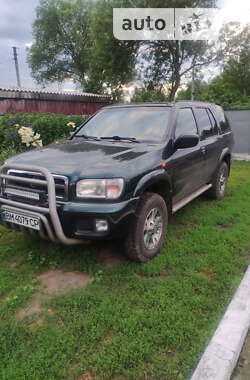 Внедорожник / Кроссовер Nissan Pathfinder 2000 в Конотопе