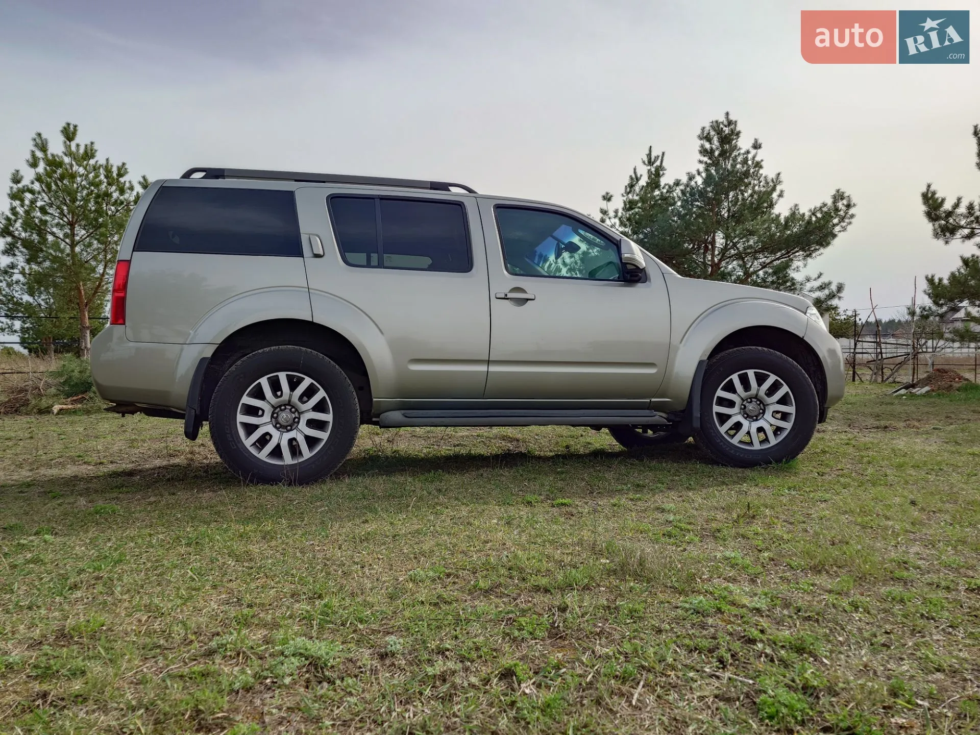 2010 Nissan Pathfinder - мініатюра 38