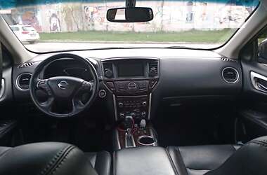 Позашляховик / Кросовер Nissan Pathfinder 2014 в Львові