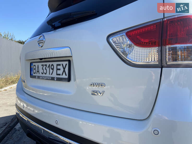 Внедорожник / Кроссовер Nissan Pathfinder 2015 в Виннице