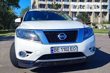 Внедорожник / Кроссовер Nissan Pathfinder 2013 в Николаеве