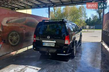 Внедорожник / Кроссовер Nissan Pathfinder 2006 в 