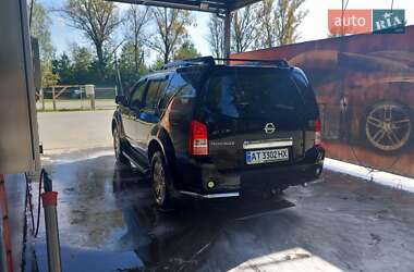 Внедорожник / Кроссовер Nissan Pathfinder 2006 в 