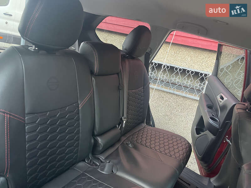 Внедорожник / Кроссовер Nissan Pathfinder 2017 в Киеве