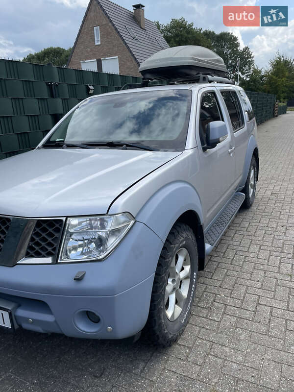 Внедорожник / Кроссовер Nissan Pathfinder 2008 в Сумах
