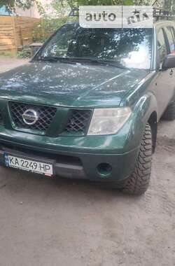 Позашляховик / Кросовер Nissan Pathfinder 2005 в Черкасах