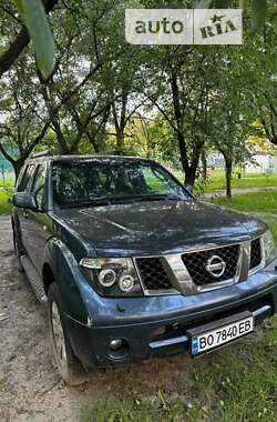 Позашляховик / Кросовер Nissan Pathfinder 2005 в Львові