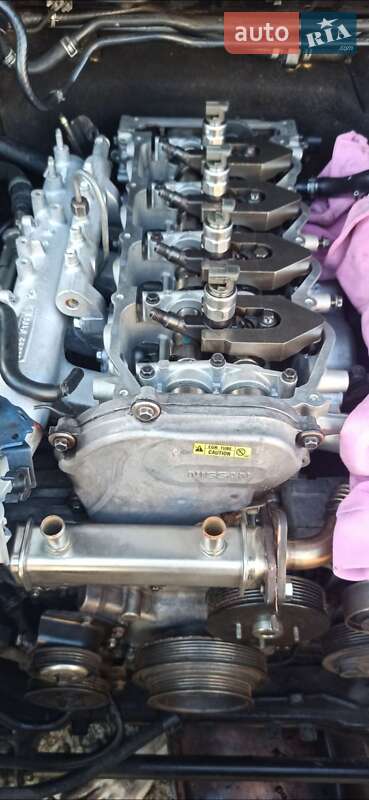 Внедорожник / Кроссовер Nissan Pathfinder 2005 в Кривом Роге