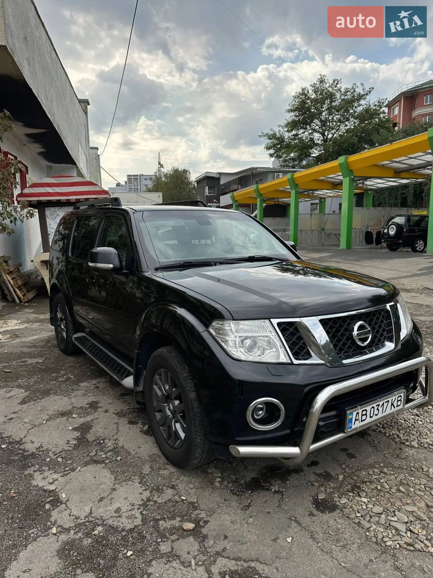 2011 Nissan Pathfinder - фото 1