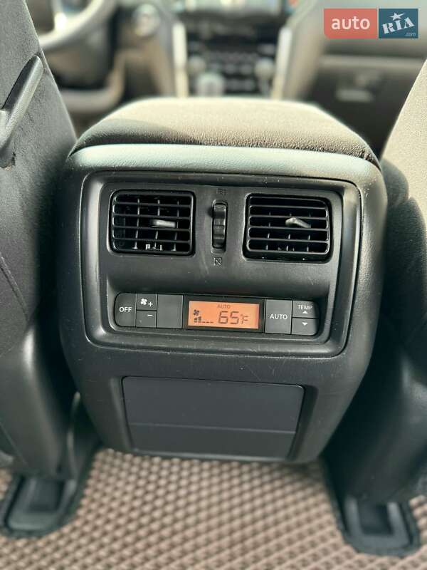 Позашляховик / Кросовер Nissan Pathfinder 2016 в Вінниці фото 5 Позашляховик / Кросовер Nissan Pathfinder 2016 в Вінниці