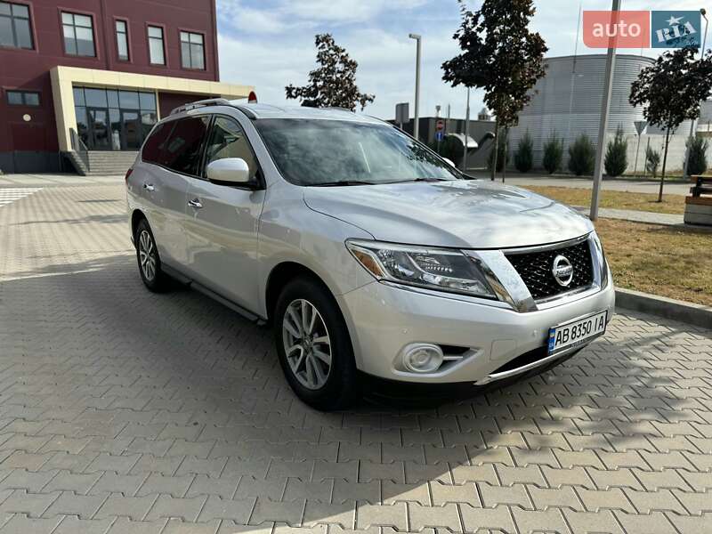 Позашляховик / Кросовер Nissan Pathfinder 2016 в Вінниці фото 17 Позашляховик / Кросовер Nissan Pathfinder 2016 в Вінниці