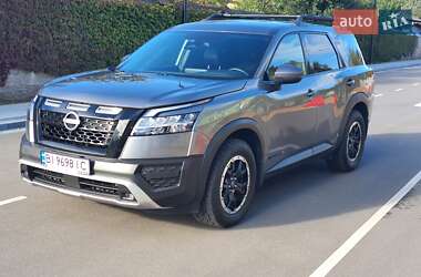 Внедорожник / Кроссовер Nissan Pathfinder 2023 в 