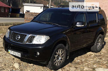 Внедорожник / Кроссовер Nissan Pathfinder 2010 в Верховине