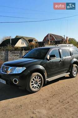 Позашляховик / Кросовер Nissan Pathfinder 2013 в Кривому Розі