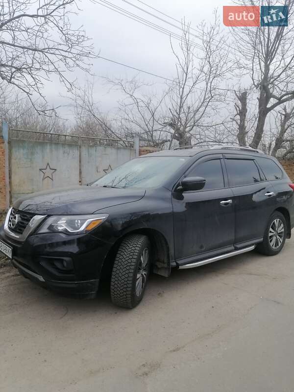 Внедорожник / Кроссовер Nissan Pathfinder 2020 в Калиновке