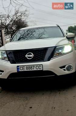 Внедорожник / Кроссовер Nissan Pathfinder 2013 в Черновцах